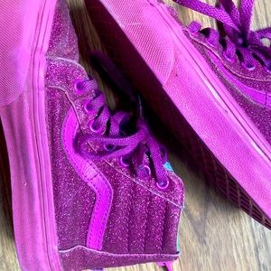 Girl’s Glitter VANS hot pink magenta size 12 zip up & high top - Barbiecore!